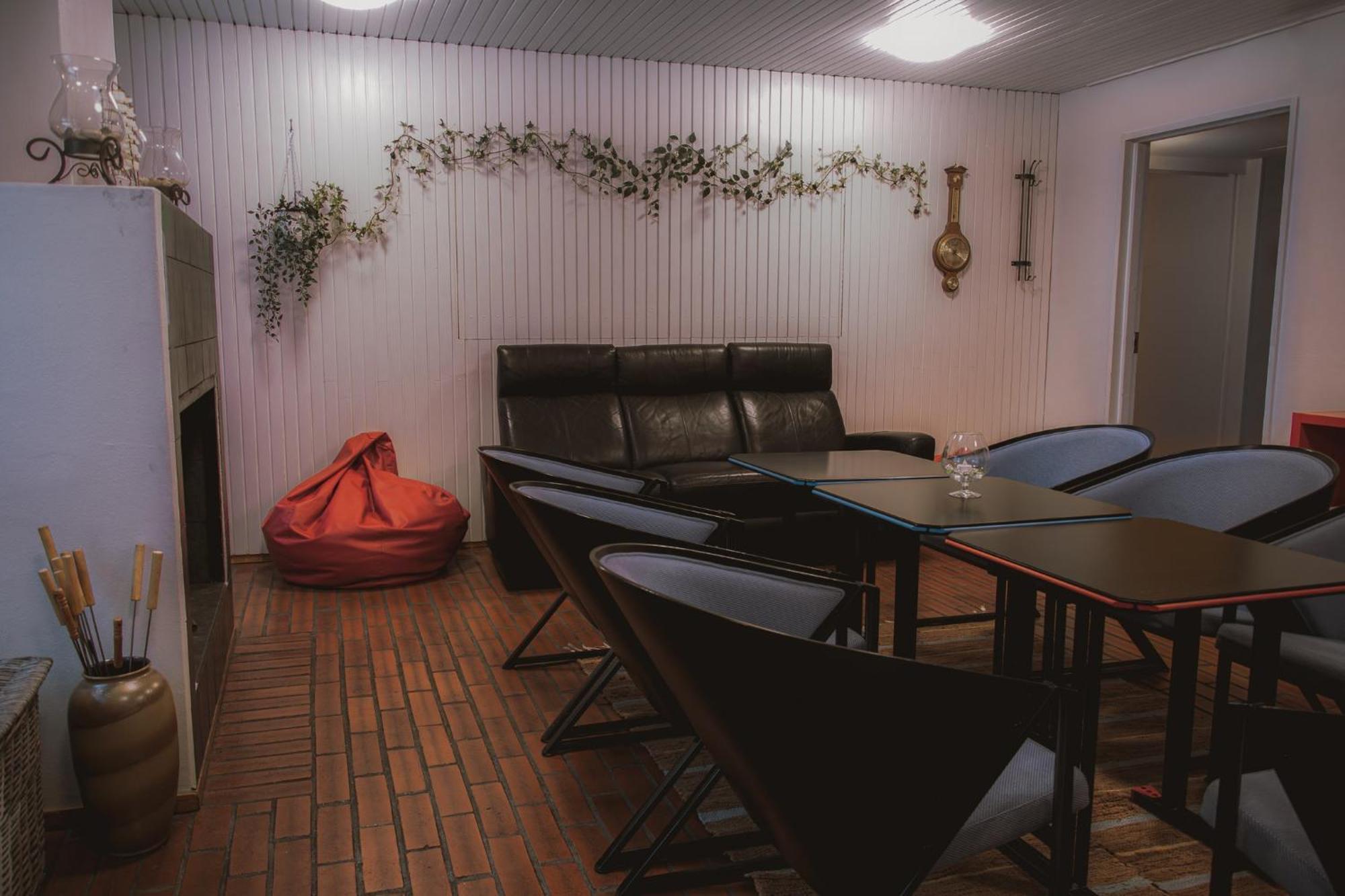 Hotelli Tiiliriihi Espoo Ngoại thất bức ảnh